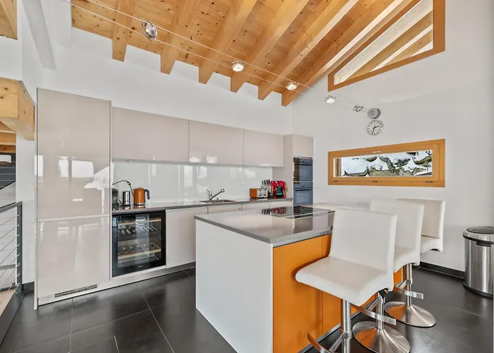 Chalet Ibex, A Cote De La Piste De