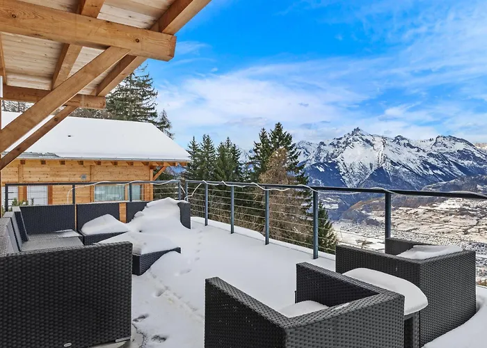 Chalet Ibex, A Cote De La Piste De *